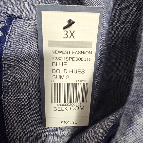 Crown and Ivy wonderful top - Picture 2 of 4